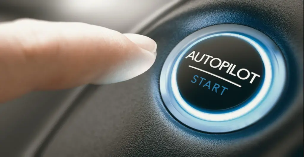 How To Make Money On Autopilot