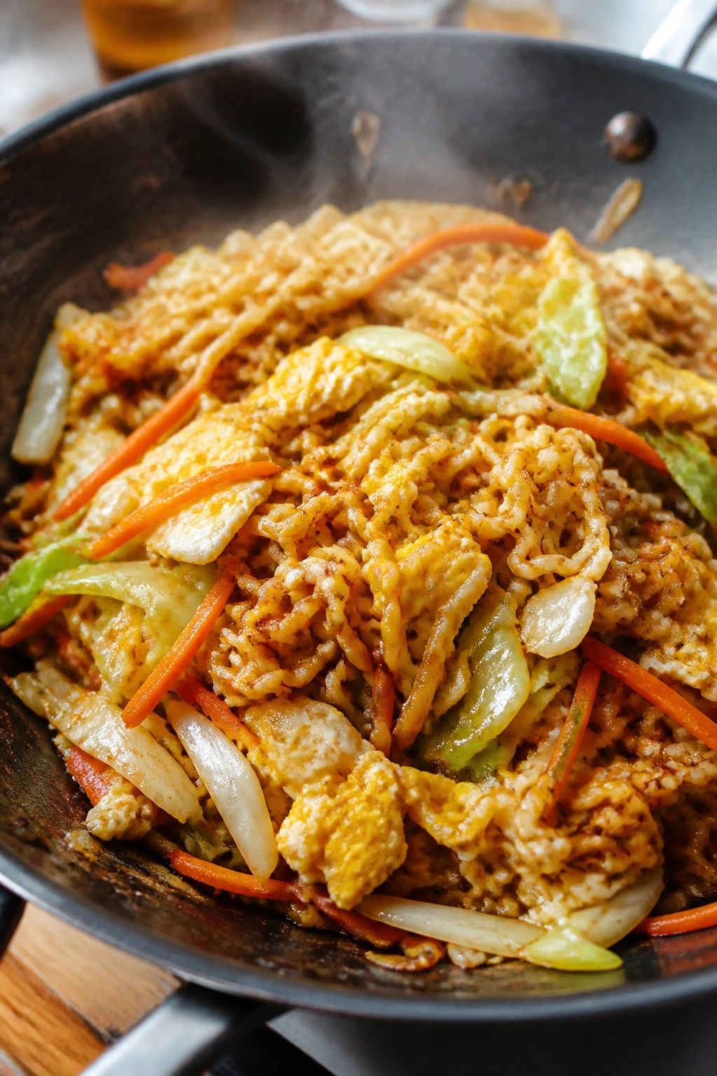 Close-up of ramen stir-fry with cabbage